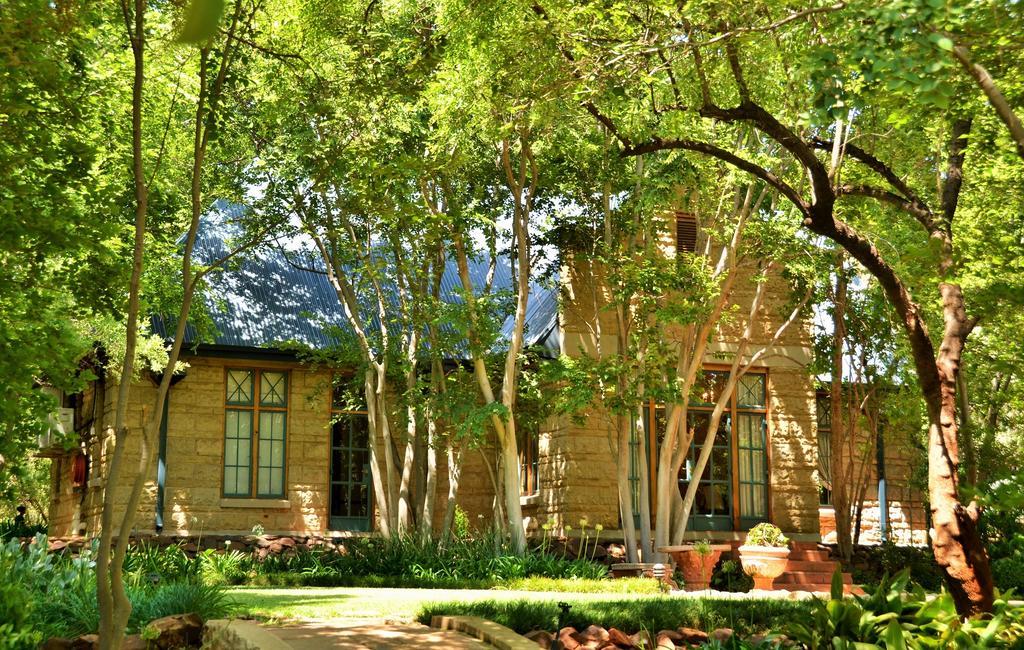 De Hoek Country Hotel Magaliesburg Kültér fotó