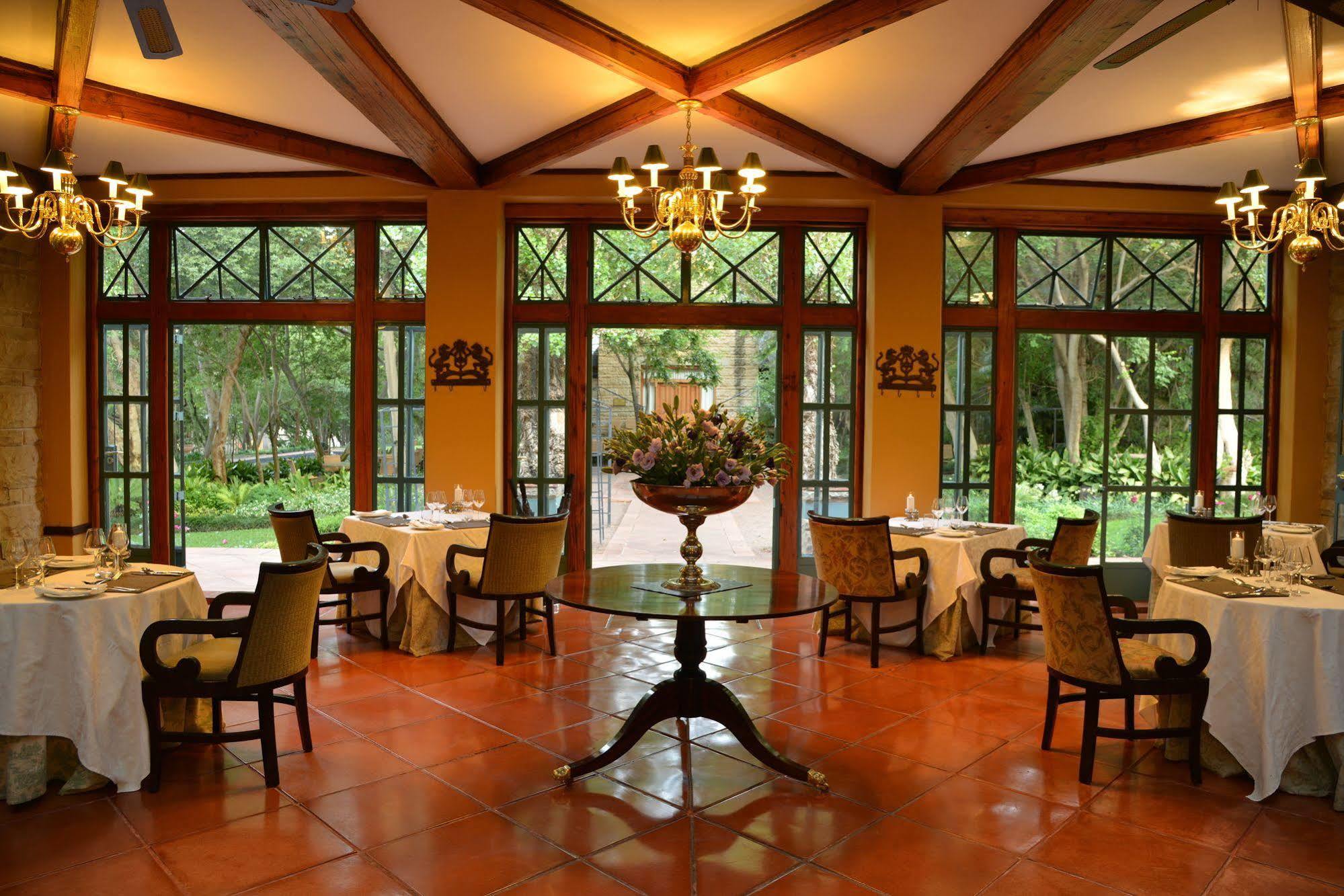 De Hoek Country Hotel Magaliesburg Kültér fotó